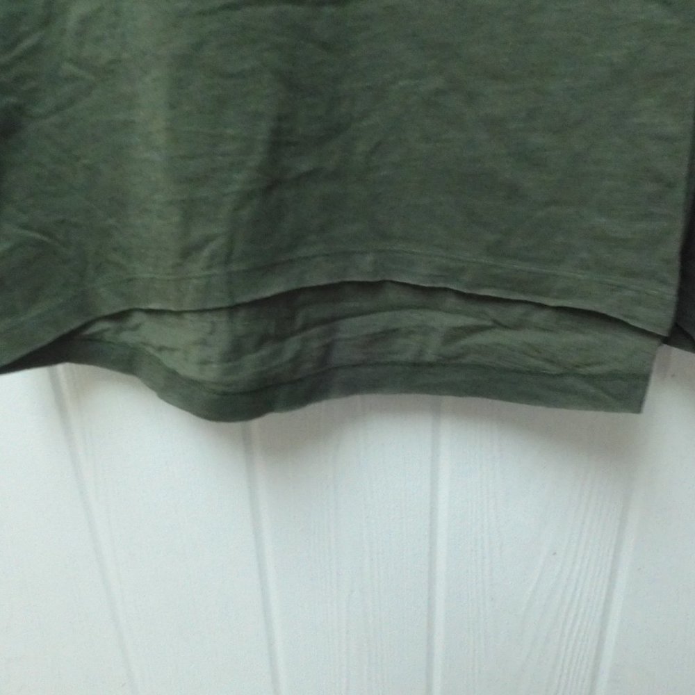 Hue Olive Green Short Sleeve V Neck Pajama Shirt Sz Large PJ74205 - Picture 4 of 5